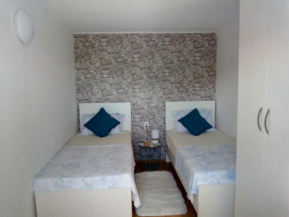 Apartmani Paulo Vis Kültér fotó