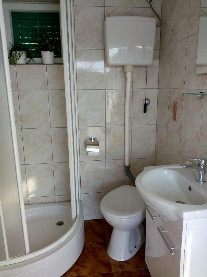 Apartmani Paulo Vis Kültér fotó